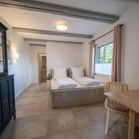 Apartment Fachwerkwohnung Am Allerufer Und Jakobsweg Celle